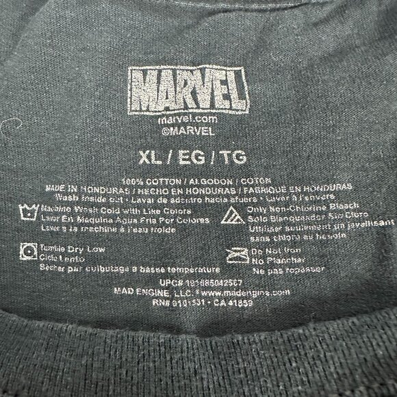 Marvel Spider-Man Black T-Shirt Size XL Mens Cotton Red Logo Graphic Tee - Picture 3 of 3
